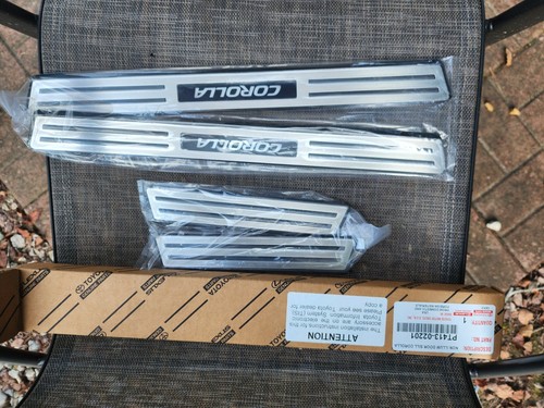 Oem toyota corolla sedan - oem, door